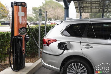 The 2021 Outlander PHEV, charging